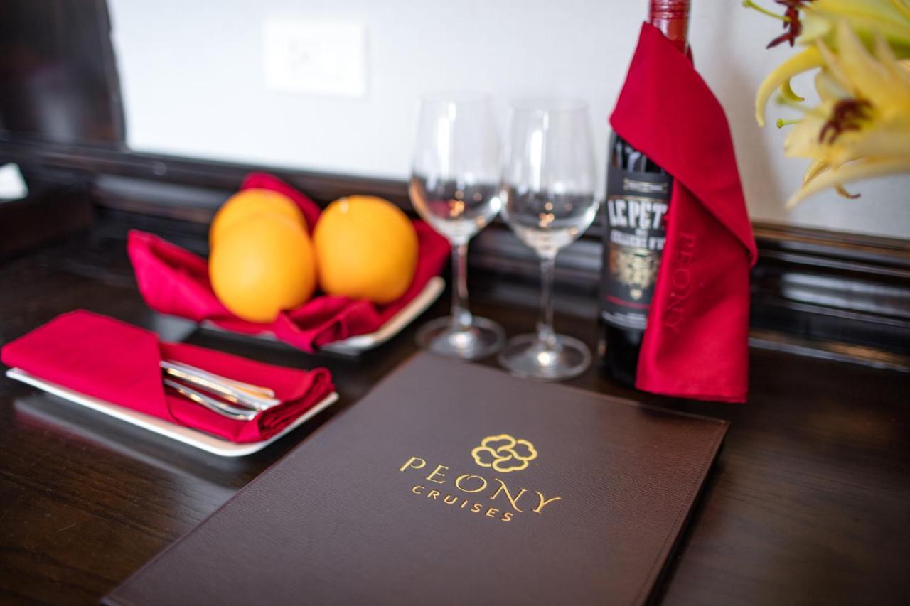 Peony Cruises Hotel Hạ Long Ngoại thất bức ảnh