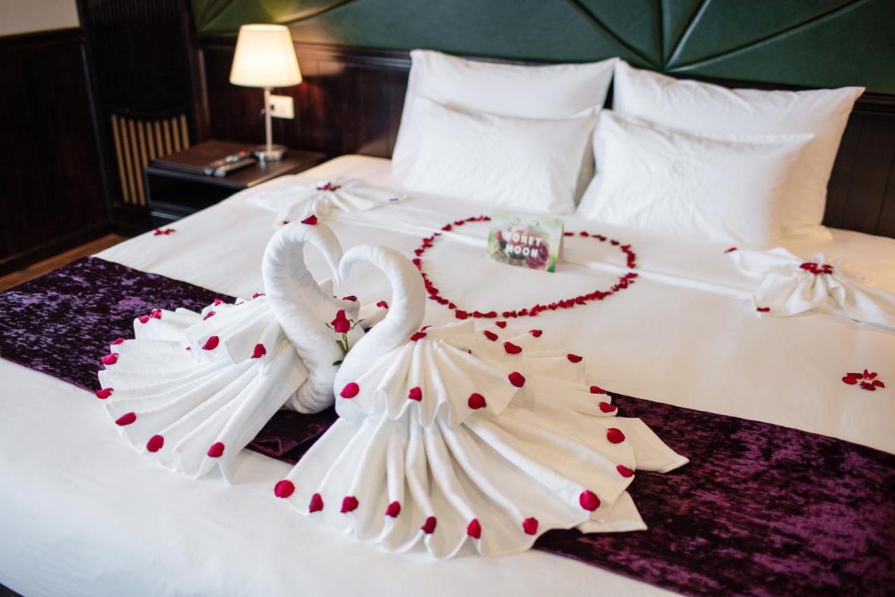 Peony Cruises Hotel Hạ Long Ngoại thất bức ảnh